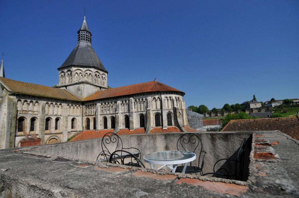 Le Passage Daire La Charité-sur-Loire Oda fotoğraf